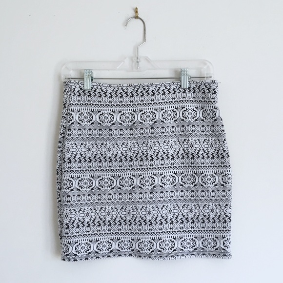 H&M Dresses & Skirts - 3/$25 H&M tribal black white bandage mini skirt
